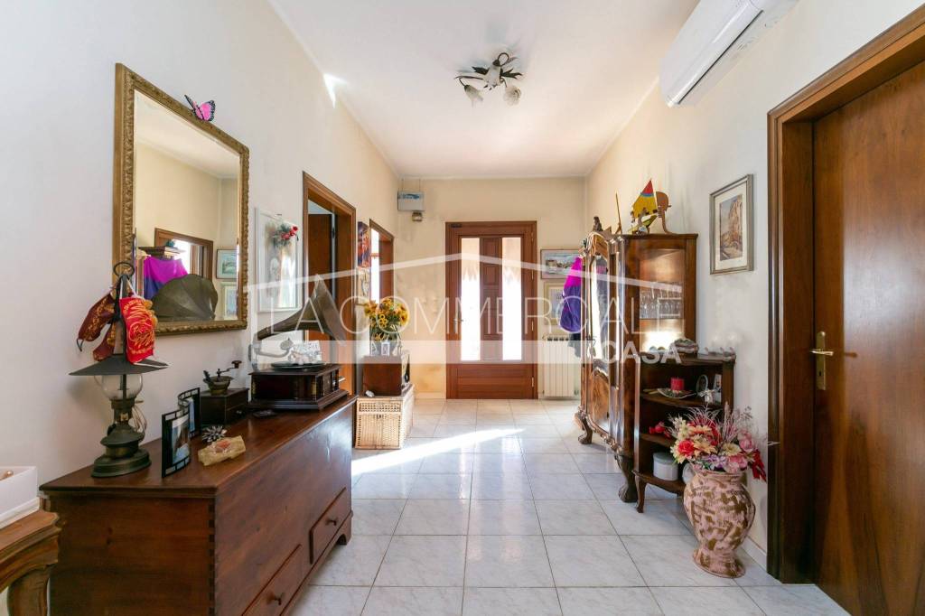 Villa in vendita a Mogliano Veneto piazza Pio X, 3