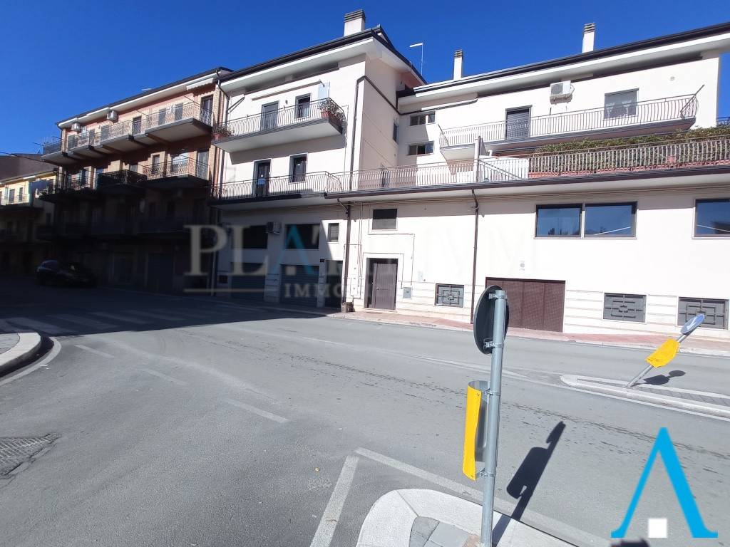 Appartamento in vendita a San Giovanni Rotondo via Donatello, 2