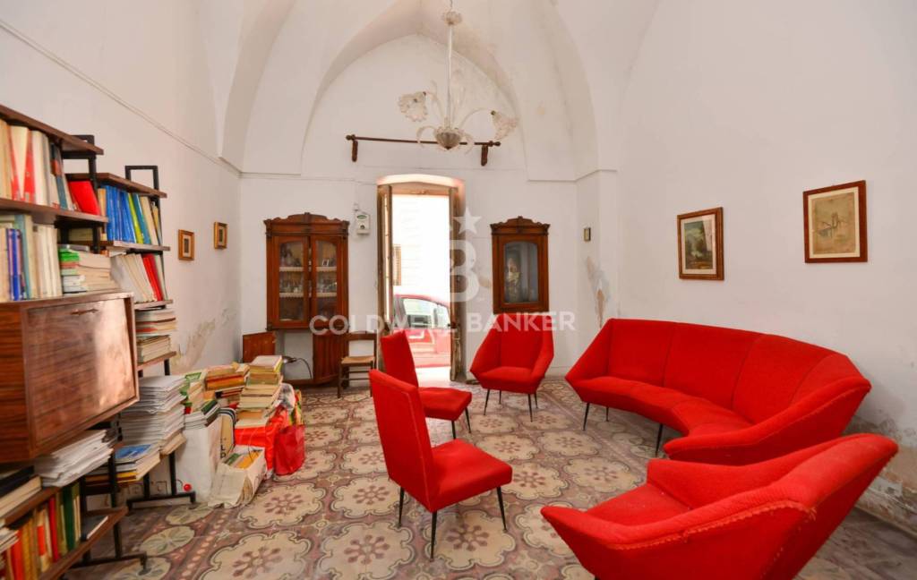 Casa Indipendente in vendita ad Aradeo via Giacomo Matteotti