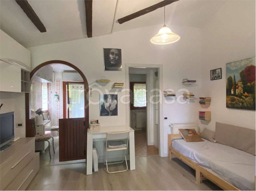 Appartamento in vendita a Brunate via Scalini , 54