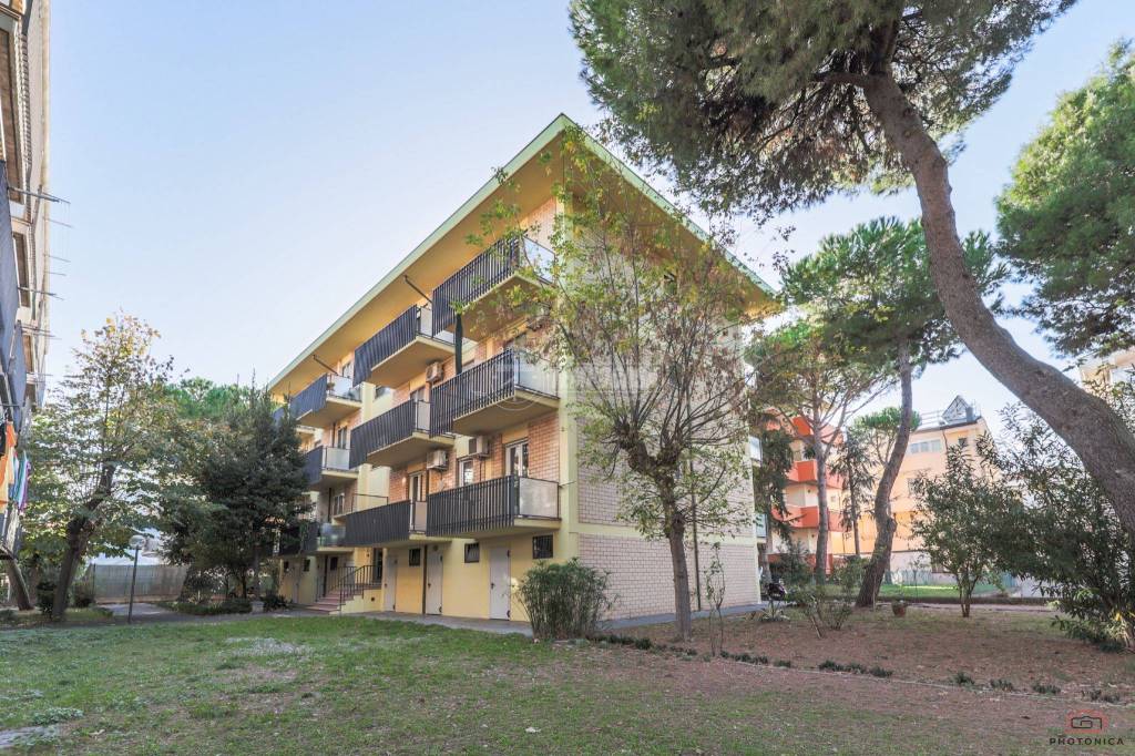 Appartamento in vendita a Rimini via Orazio Antinori