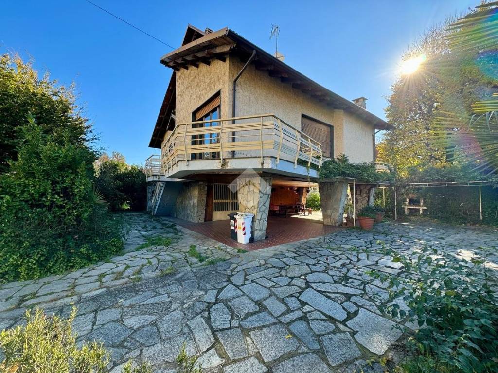 Villa in vendita a Rivoli via g. Malandrino, 6