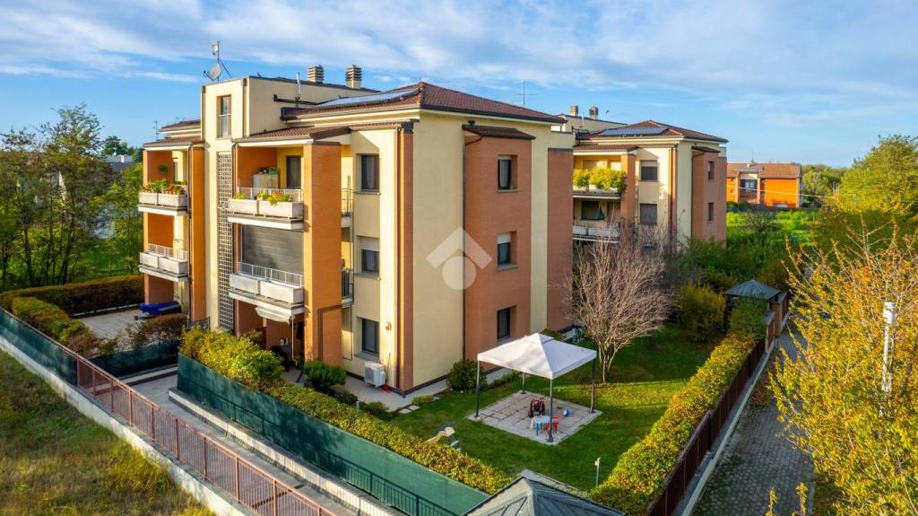 Appartamento in vendita a Montechiarugolo via Verdi, 23