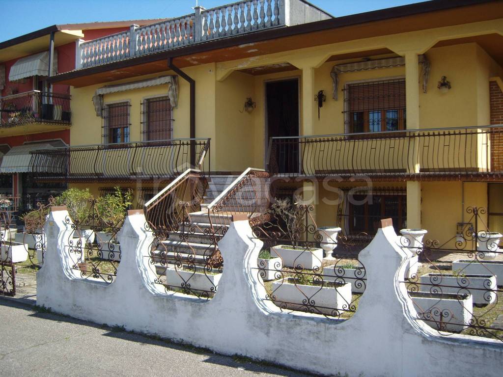 immagine annuncio 1 di 12