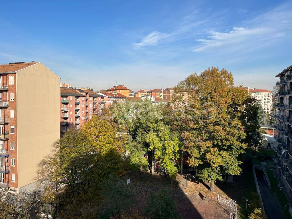 Appartamento in vendita a Milano via Tommaso Gulli