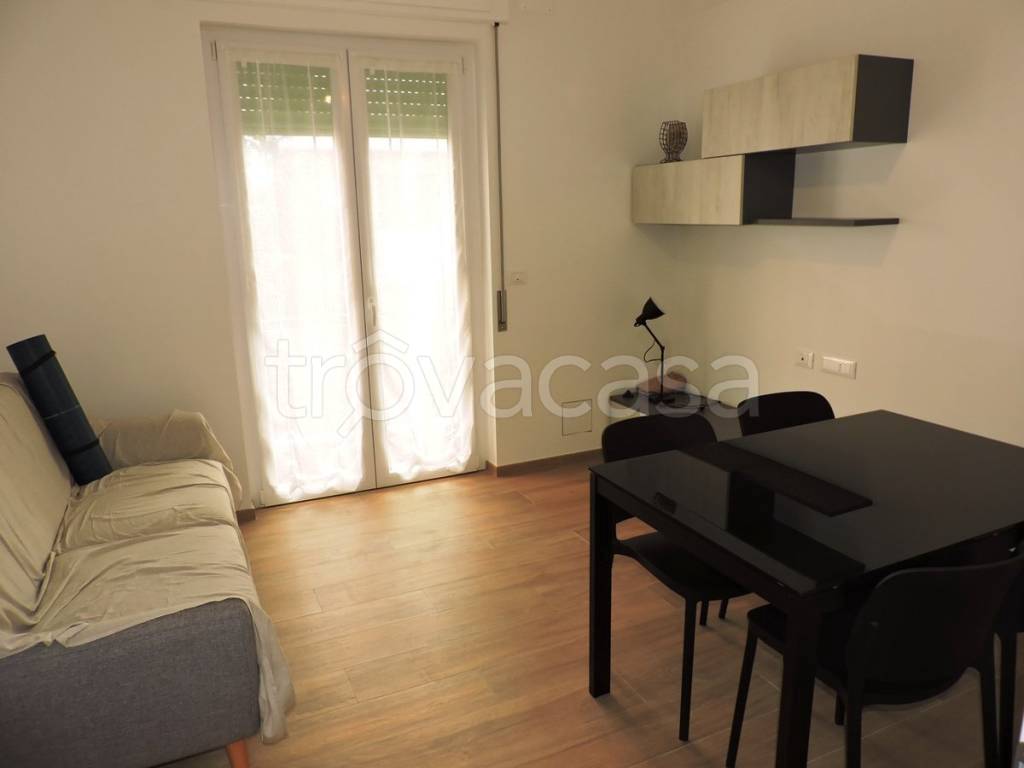 Appartamento in vendita a Genova via La Spezia