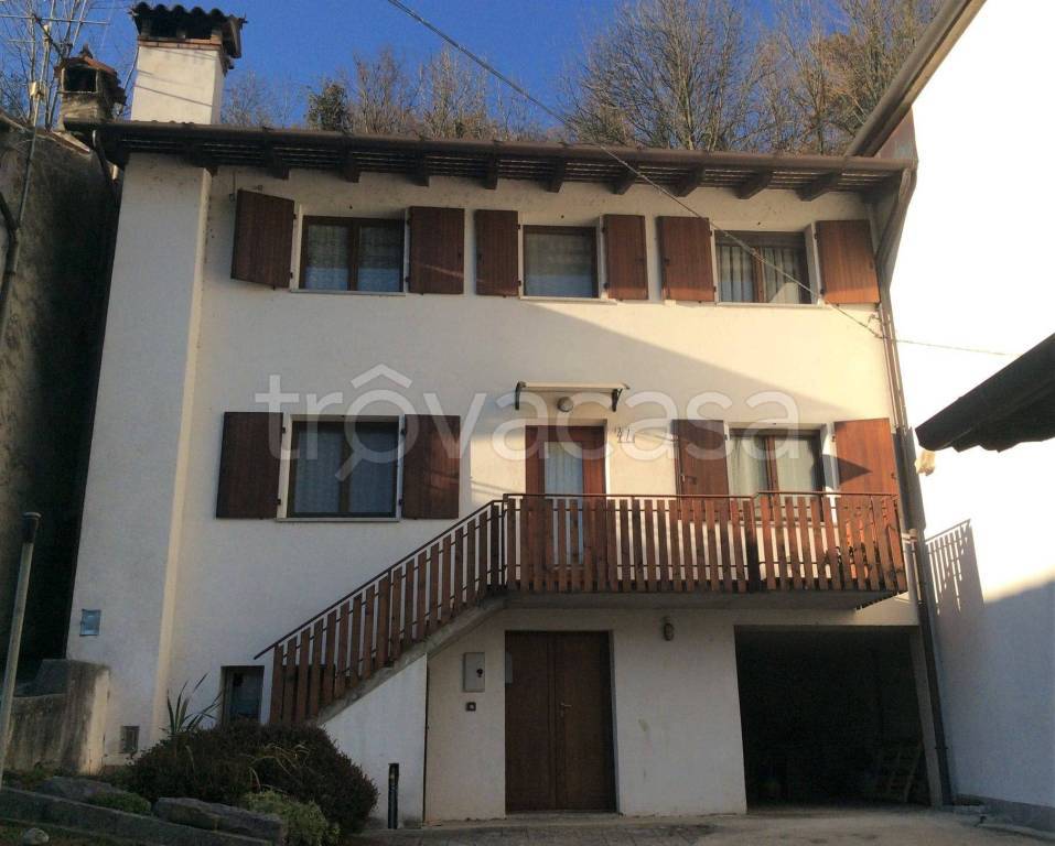 Villa in in vendita da privato a San Leonardo via Scrutto, 9