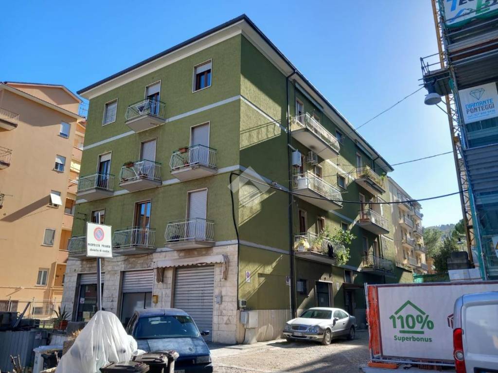 Appartamento in vendita ad Ascoli Piceno via Gradara, 6