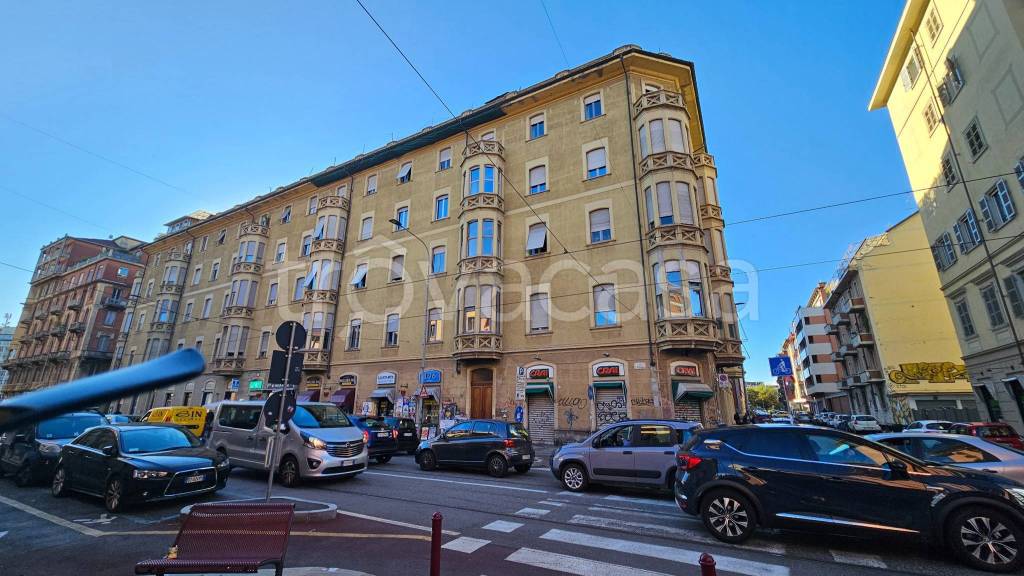 Appartamento in vendita a Torino via Nizza, 106