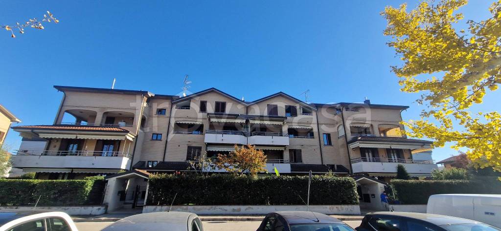 Appartamento in vendita a Nova Milanese via Ippocrate, 3