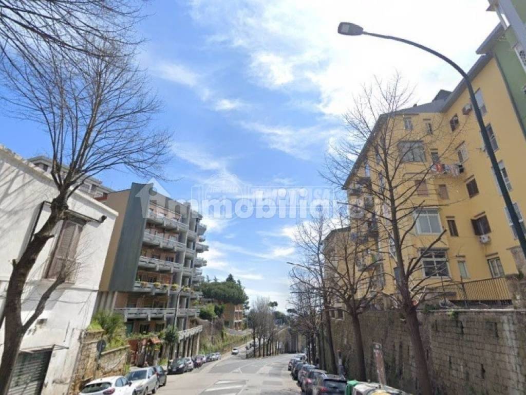 Appartamento in vendita a Napoli via Rocco Jemma, 21