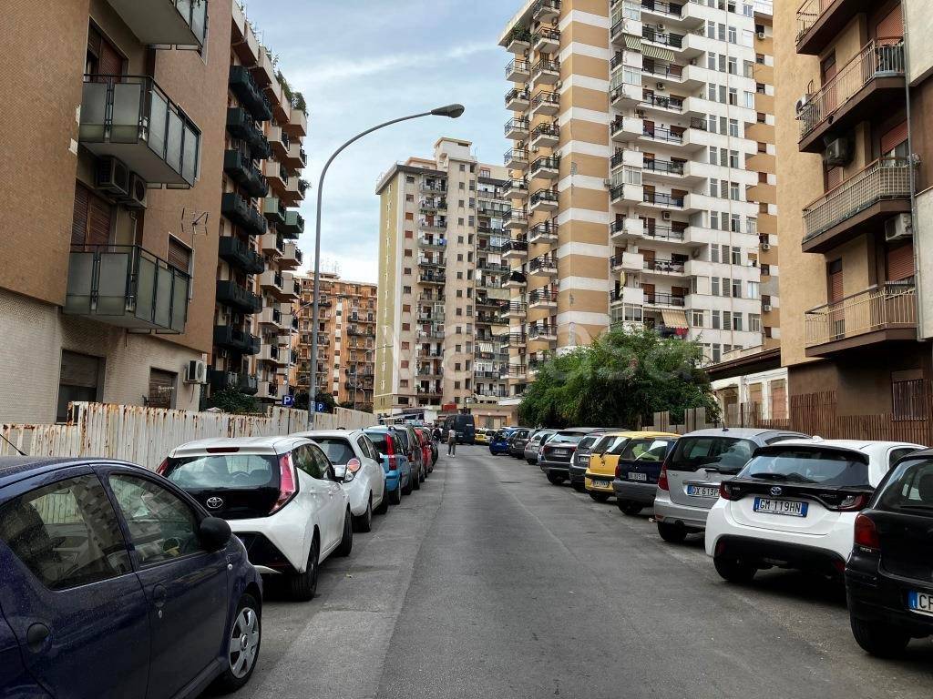 Appartamento in affitto a Palermo via Antonio Lo Bianco, 21