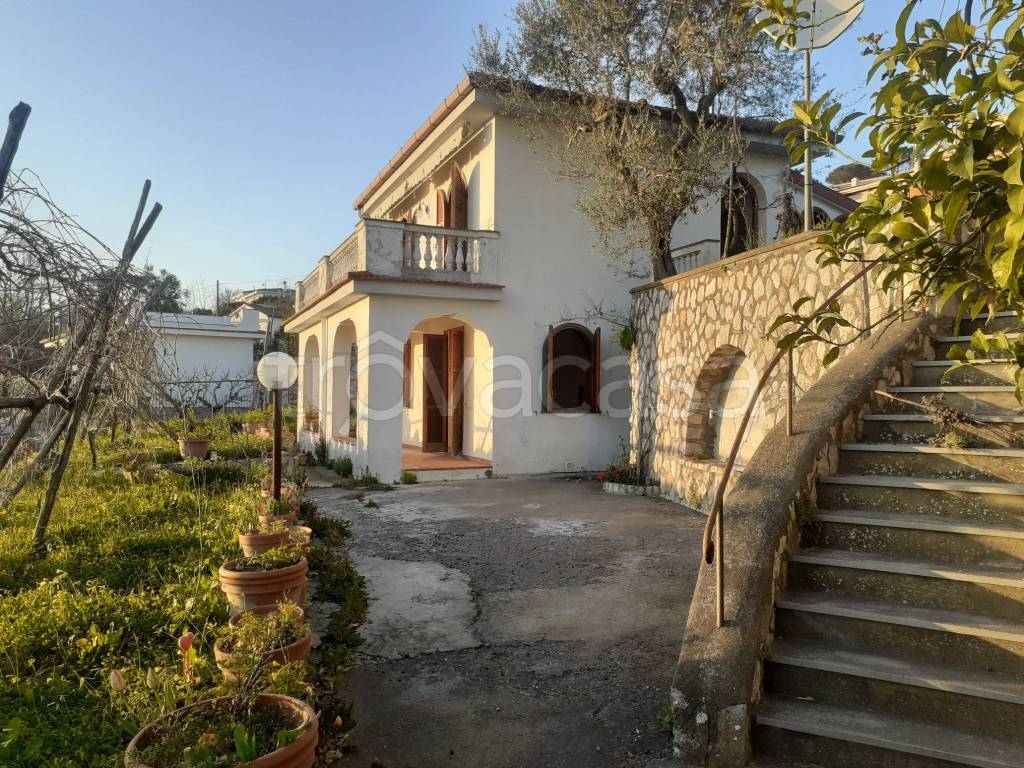 Villa in vendita a Massa Lubrense via Torricella