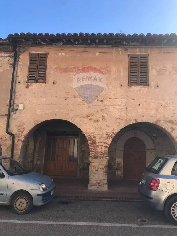 Casa Indipendente in vendita a Castelleone di Suasa via g. Marconi, 22