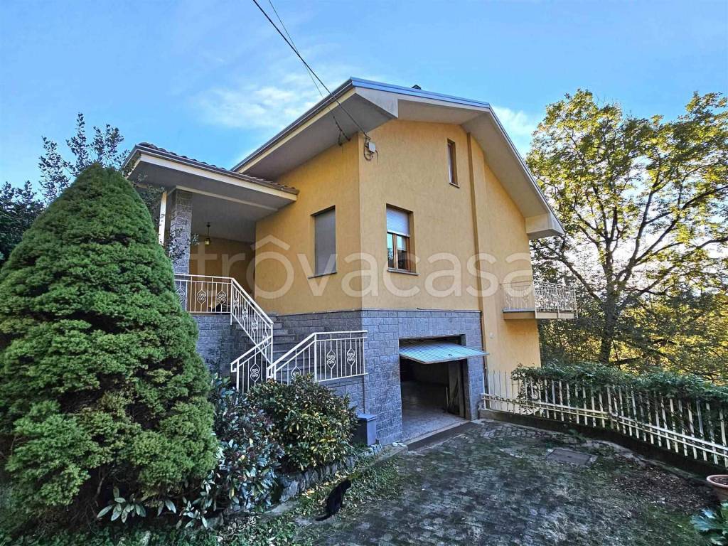 Villa in vendita a Valdilana frazione Baltigati, 53