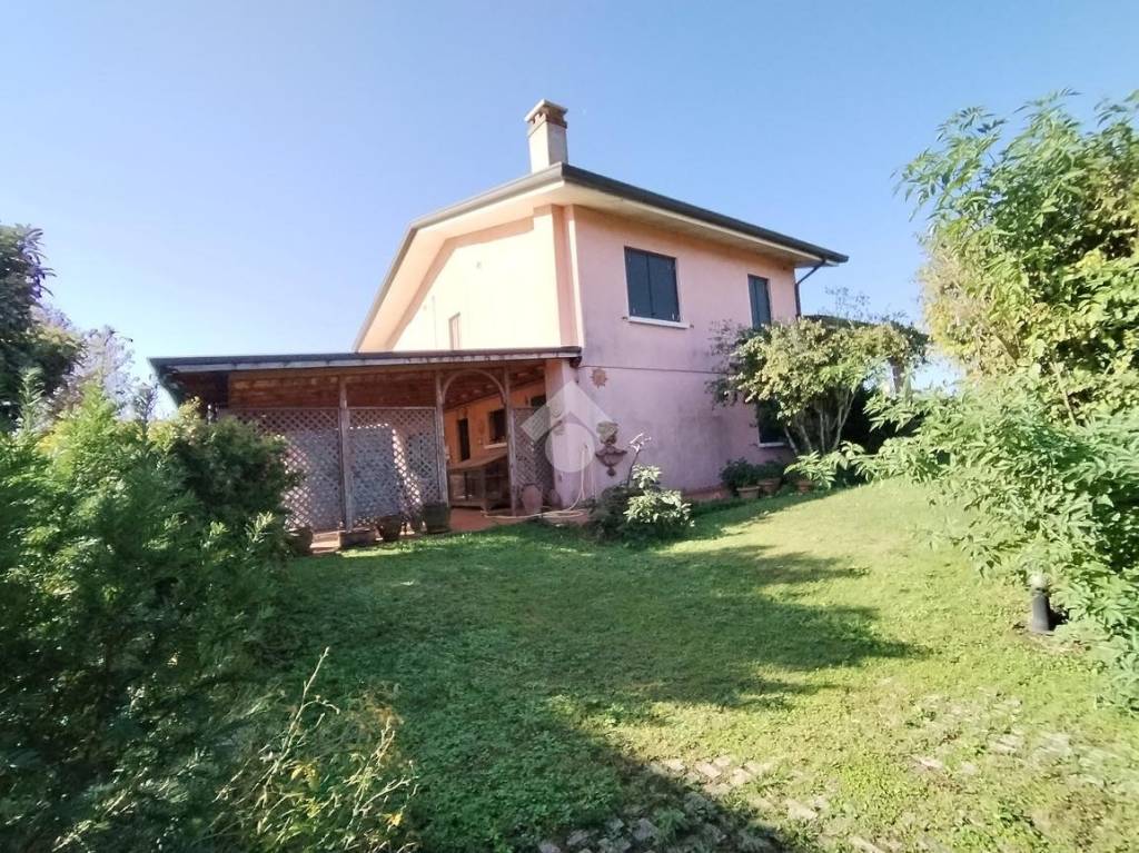 Villa in vendita a Istrana via Delle Casette, 50