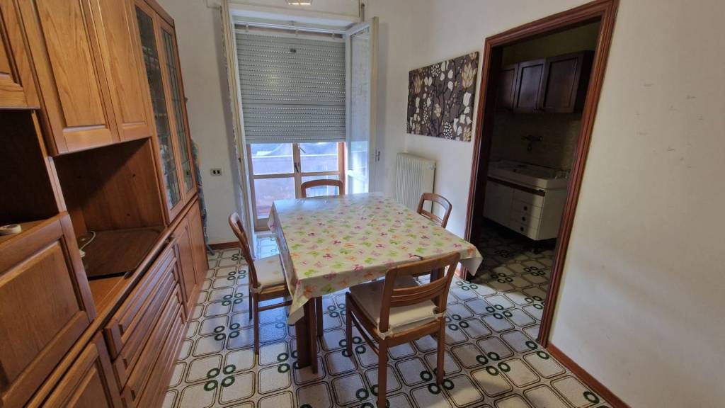 Appartamento in vendita a Castelraimondo via Monte d'Aria
