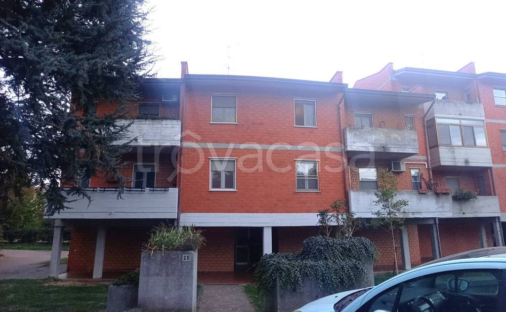 Appartamento in vendita a Cremona via Caprera, 25