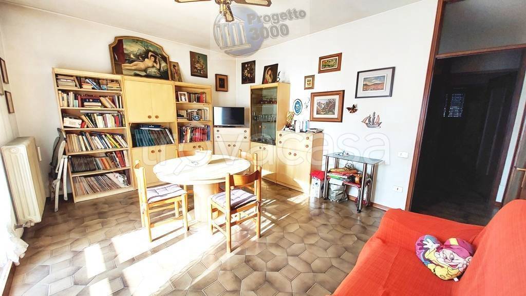 Appartamento in vendita a Rovigo via De Polzer