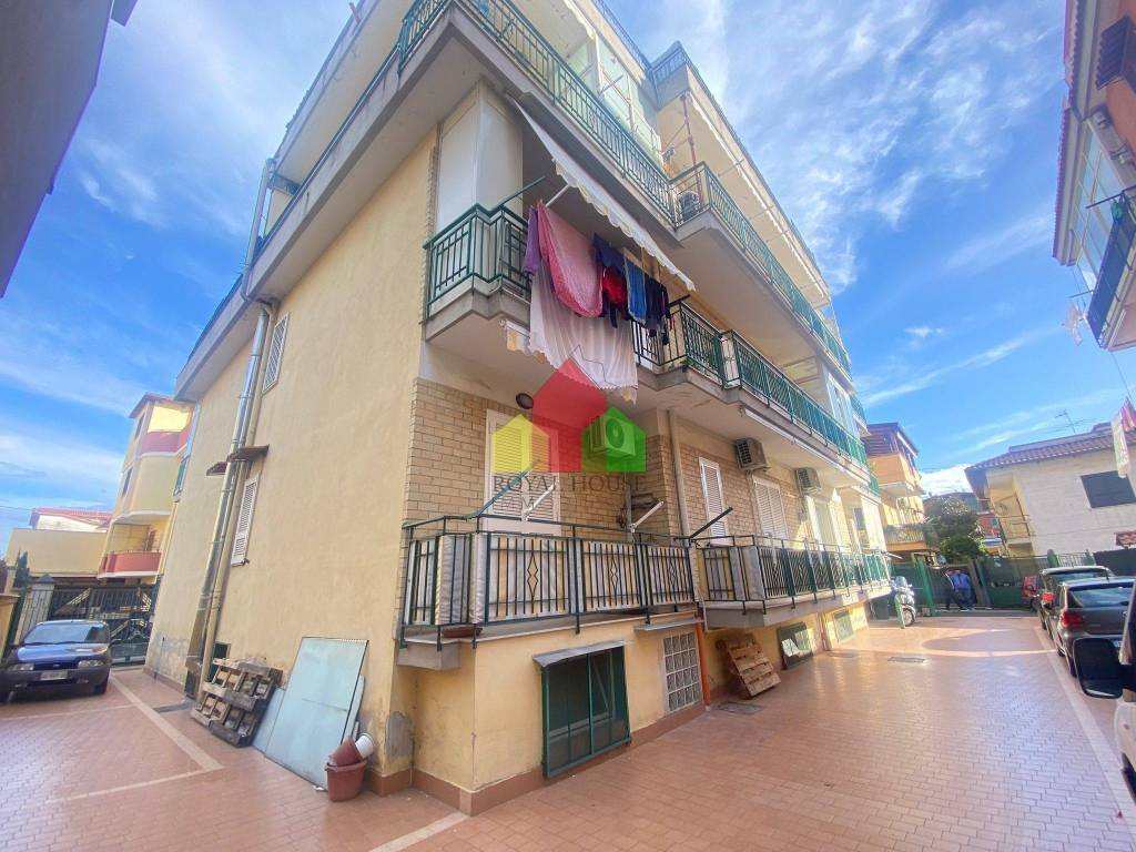 Appartamento in vendita a Mugnano di Napoli via Giacomo Puccini