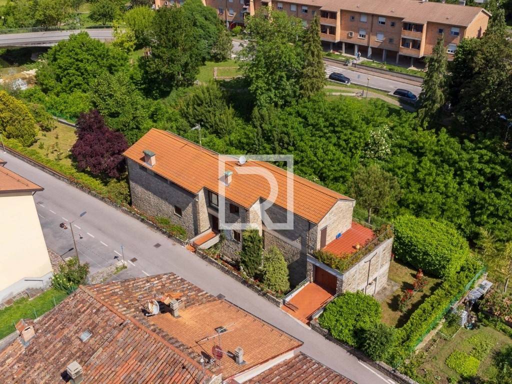 Villa in vendita a Bagno di Romagna via verdi, 10
