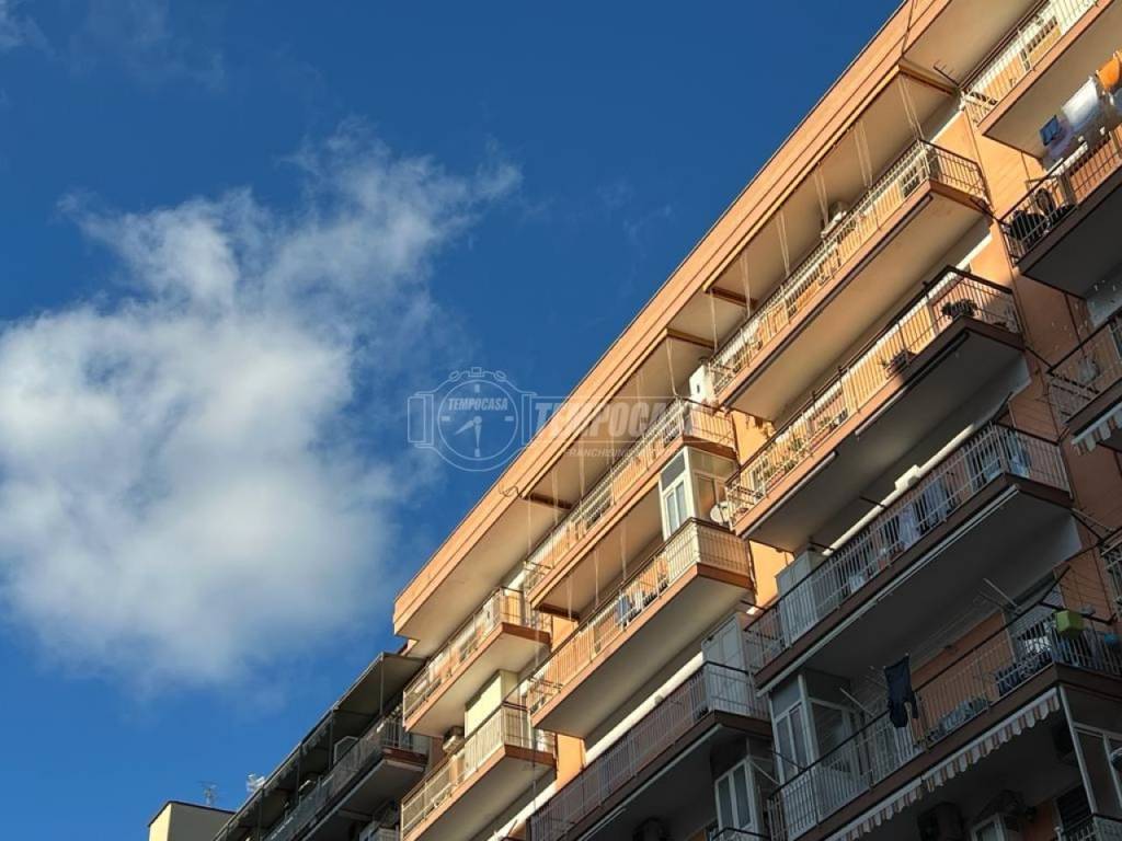 Appartamento in vendita a Napoli via francesco arnaldi