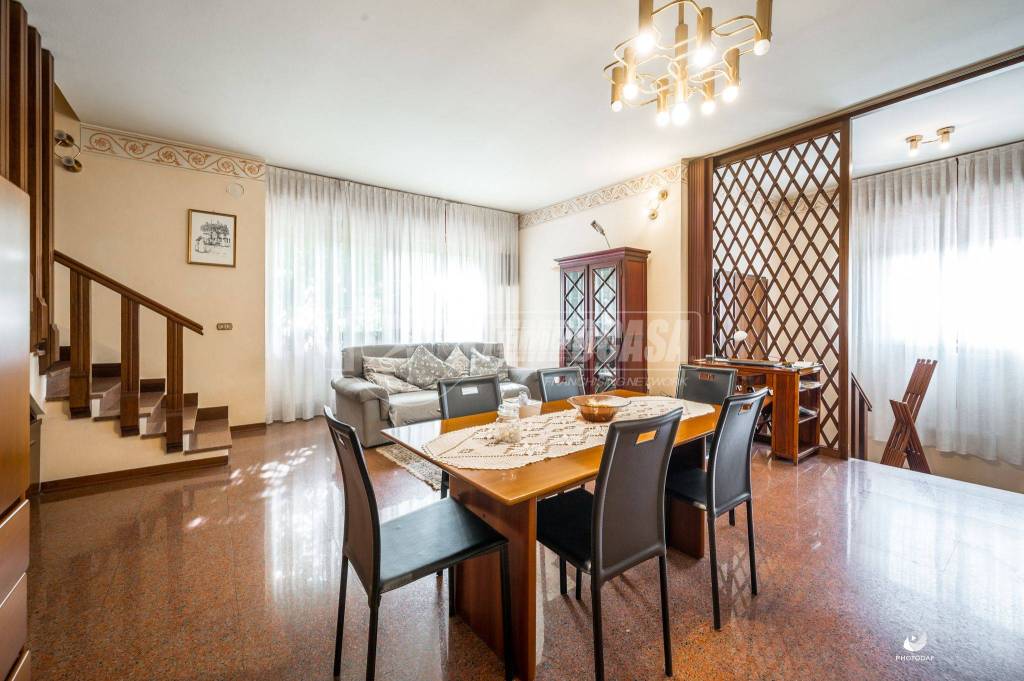 Villa in vendita a San Cesario sul Panaro via XXX della resistenza 49