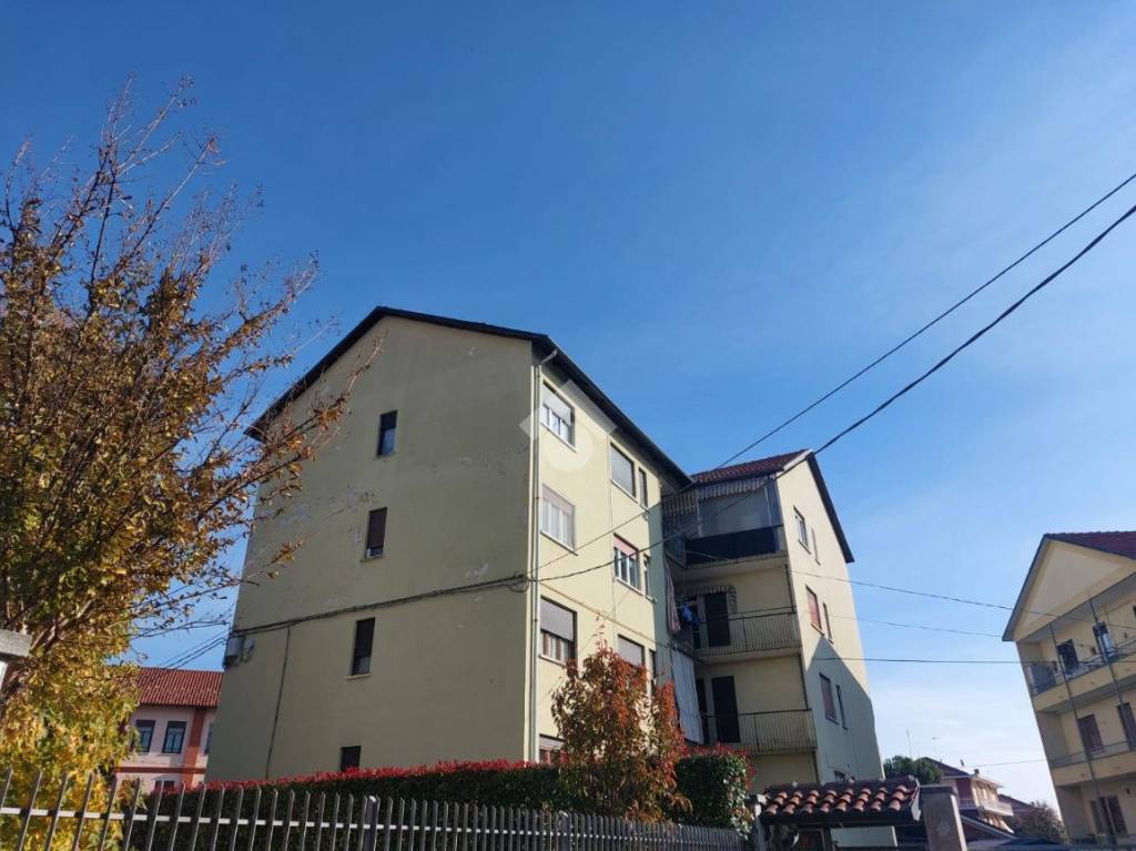 Appartamento in vendita a Ciriè via trieste, 33