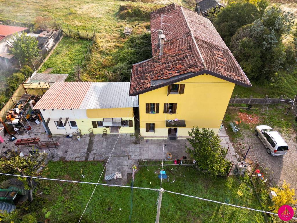 Villa a Schiera in vendita a Fontanafredda via Brugnera