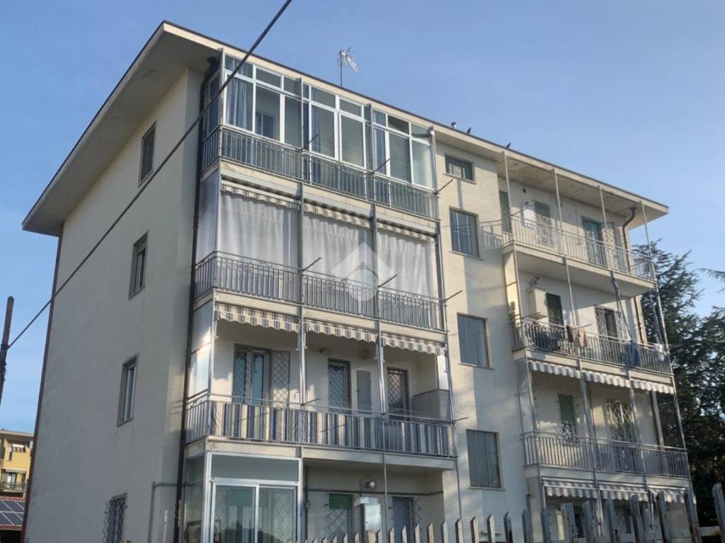Appartamento in vendita a Rivoli corso Luigi Einaudi, 88