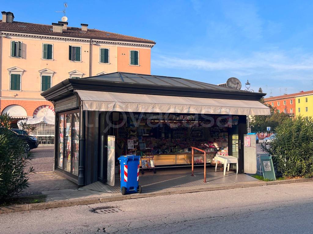 Edicola in vendita a Copparo