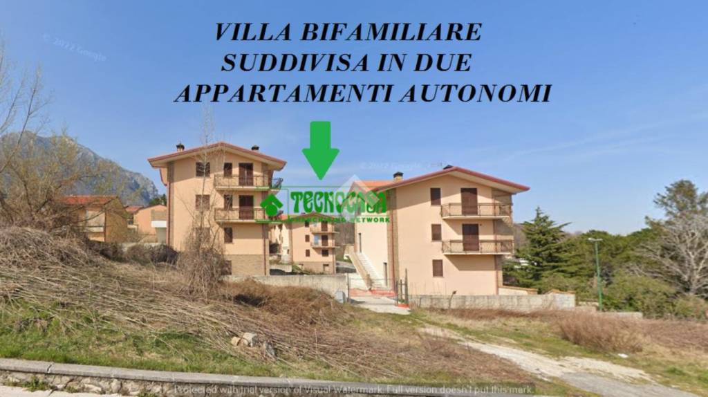 Villa Bifamiliare in vendita a Ospedaletto d'Alpinolo via Montevergine, 34