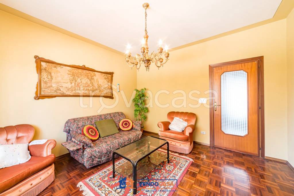 Appartamento in vendita a Busca strada Rossana, 55A