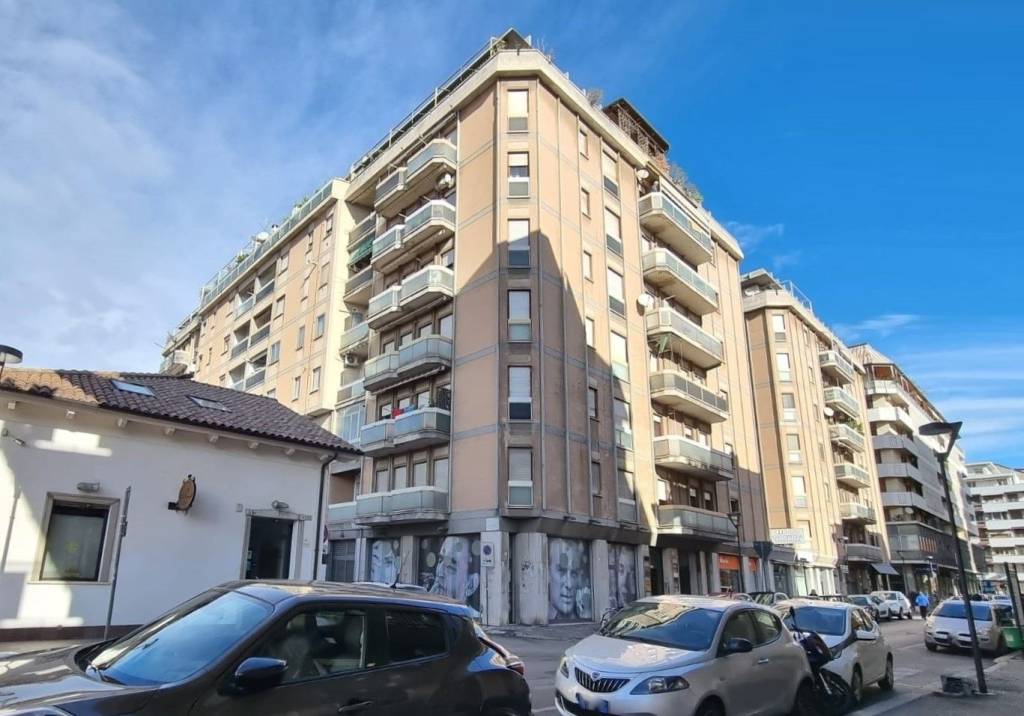 Appartamento in vendita a Pescara via Teramo, 10