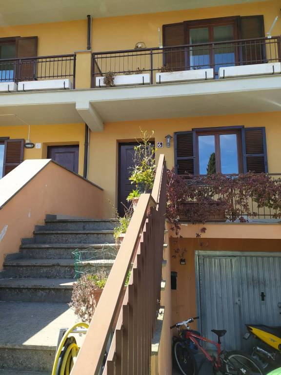 Villa a Schiera in in vendita da privato a Porano largo Cavalieri di Vittorio Veneto, 6