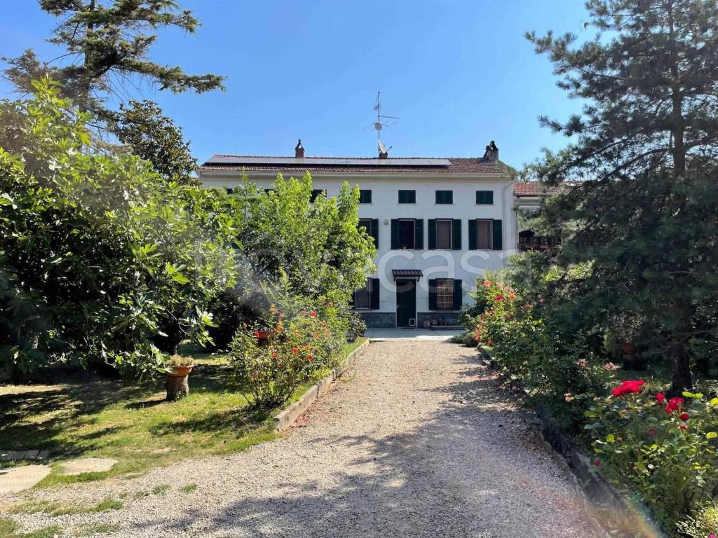 Casa Indipendente in vendita a Mirabello Monferrato via XX settembre, 21