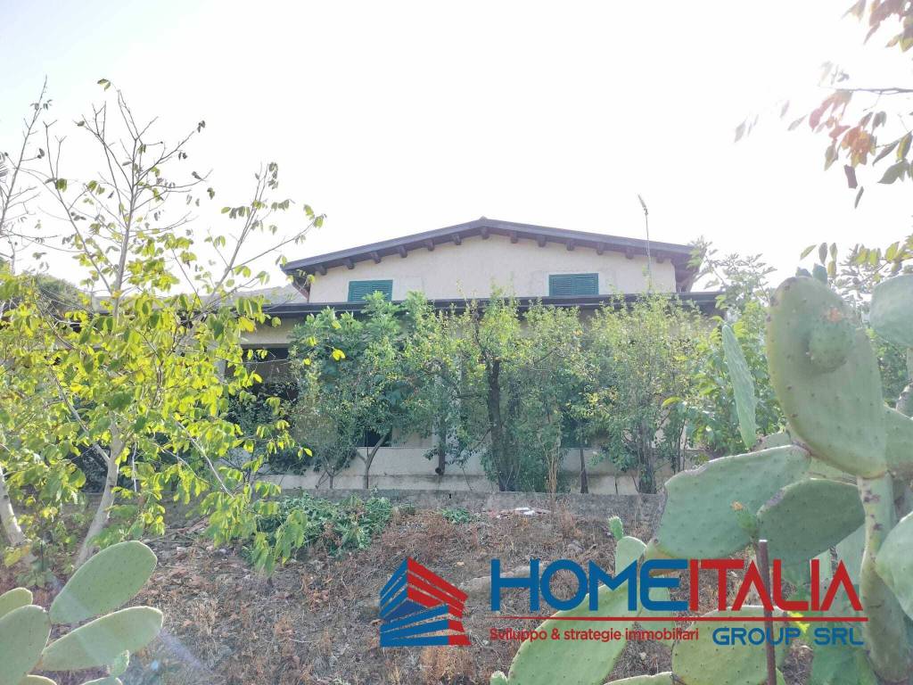 Villa in vendita a Belmonte Mezzagno strada Regionale 12, 43