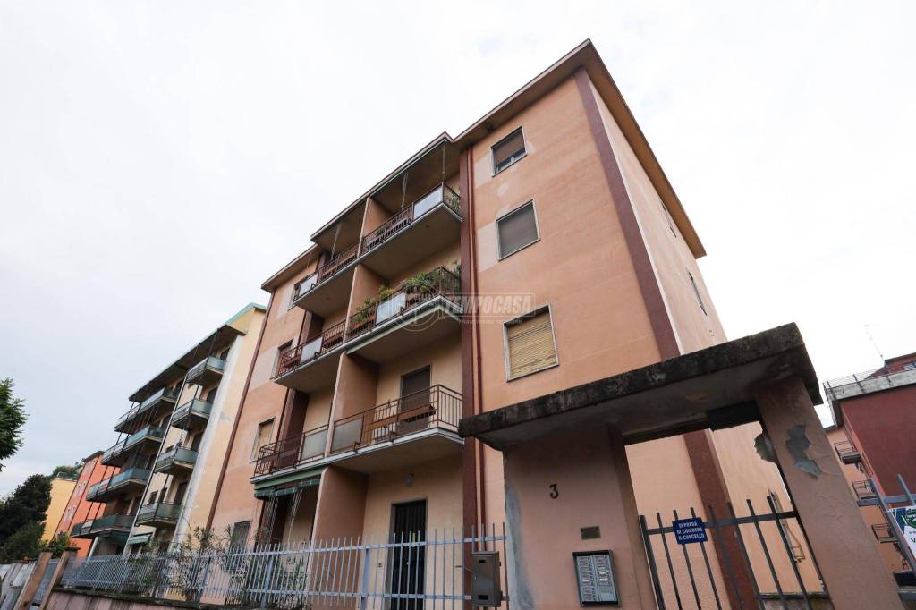 Appartamento in vendita a Cremona via Fulcheria