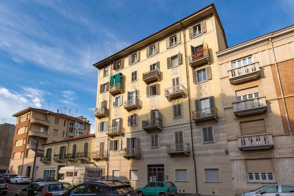 Appartamento in vendita a Torino via Romagnano 18