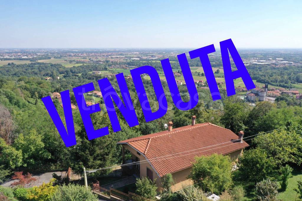 Villa in vendita a Sotto il Monte Giovanni XXIII