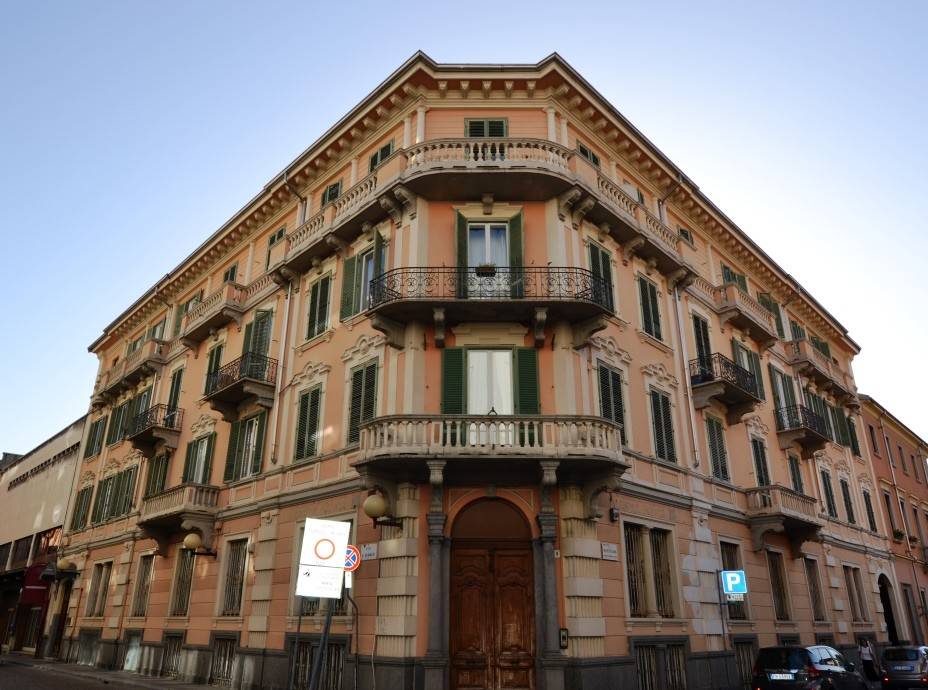 Negozio in affitto a Biella via Antonio Gramsci, 9