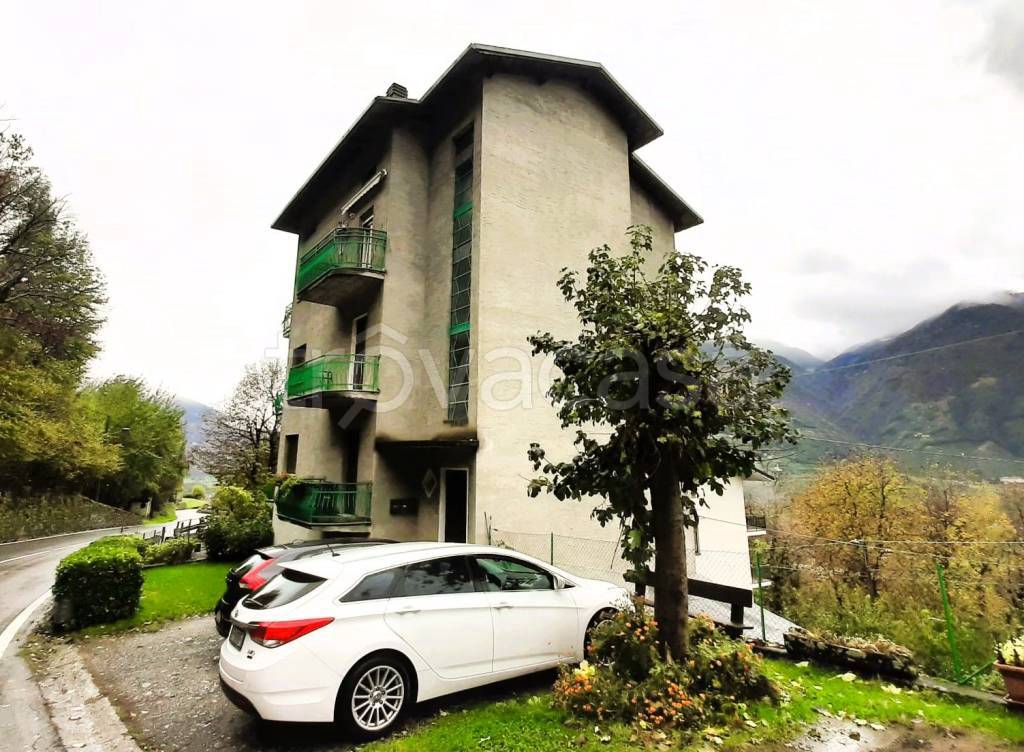 Appartamento in vendita a Villa di Tirano via Motta