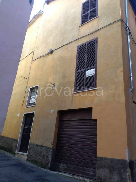 Casa Indipendente in in vendita da privato a Orte via Mario Villani, 30