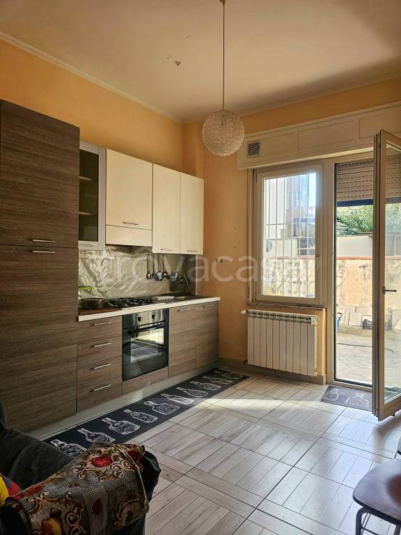 Appartamento in vendita a Reggio di Calabria via Botteghelle, 51