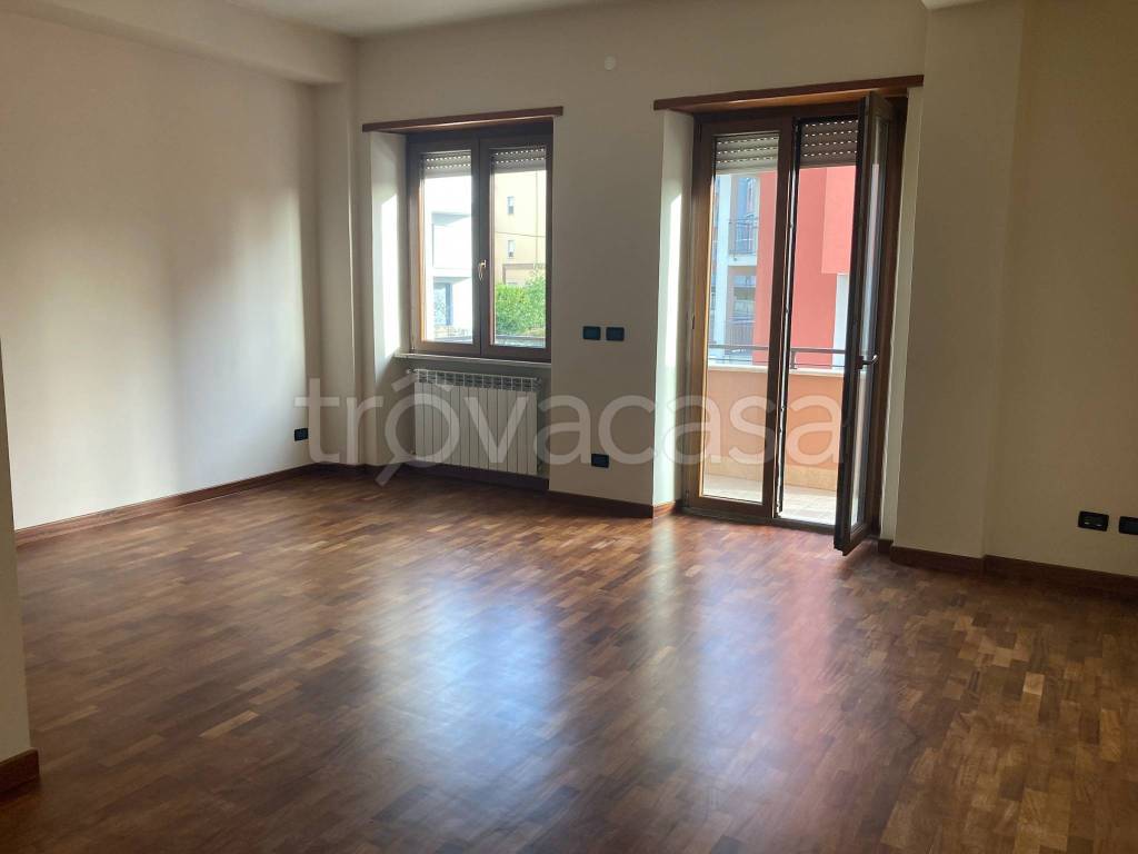 Appartamento in vendita a L'Aquila ss17, 12