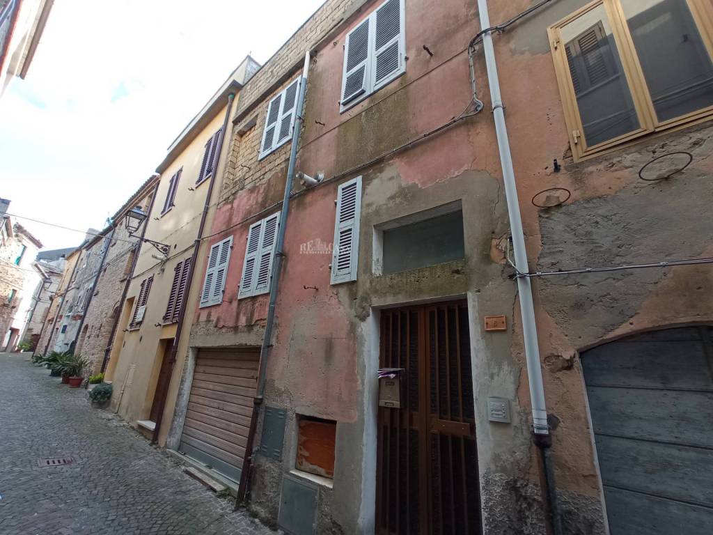 Casa Indipendente in vendita ad Acquaviva Picena via Delle Mura