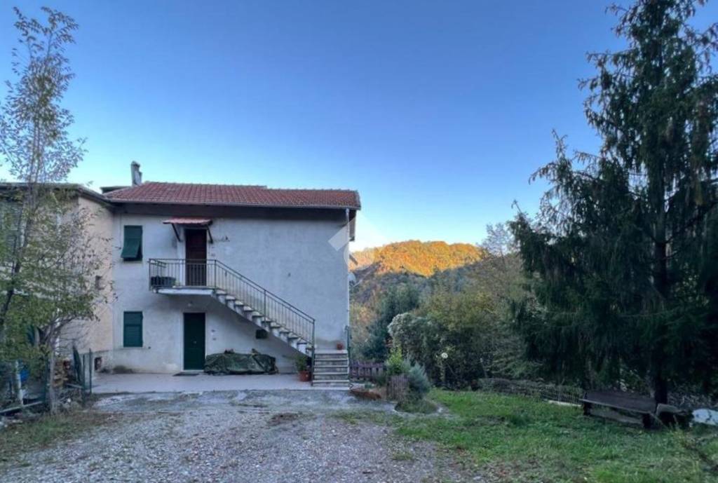 Villa a Schiera in vendita a Ceranesi via Torbi, 59