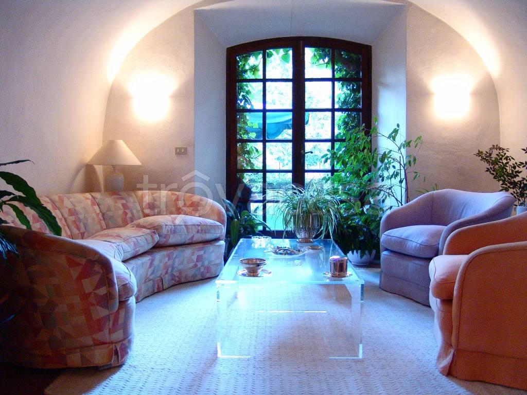 Villa in vendita a Valduggia via Cremosina