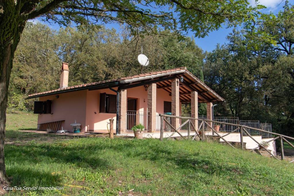 Villa in vendita a Orte via Penna in Teverina