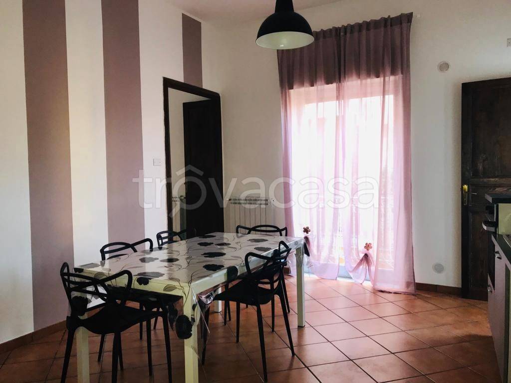 Appartamento in in affitto da privato a Caltanissetta via Gigino Gattuso, 71
